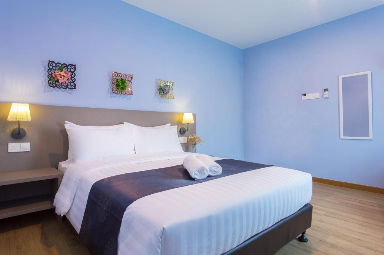Dk Hotel Джохор Бахру Екстериор снимка
