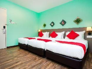 Dk Hotel Джохор Бахру Стая снимка